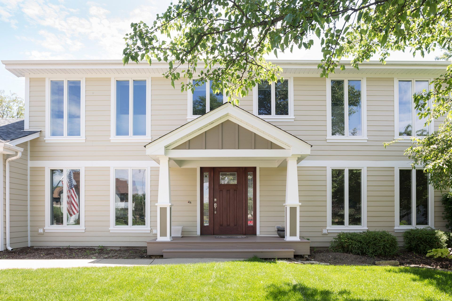 Photo of house with James Hardie siding | James Hardie Siding Durability | Kenny Construction Group